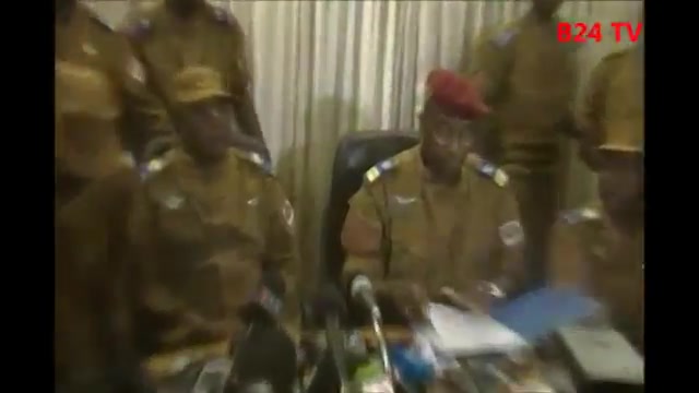 Urgent - Blaise Compaor� renvers�:D�claration du G�n�ral de l'arm�e Burkinab� Traor� Honor�