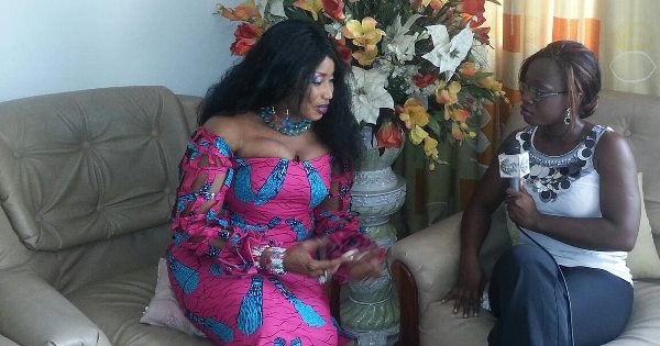 Akissi DELTA: MA FAMILLE : La s�rie revient bient�t